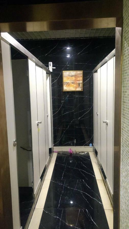 The Olive Tree Capsule Hostel Shenzhen Exterior foto
